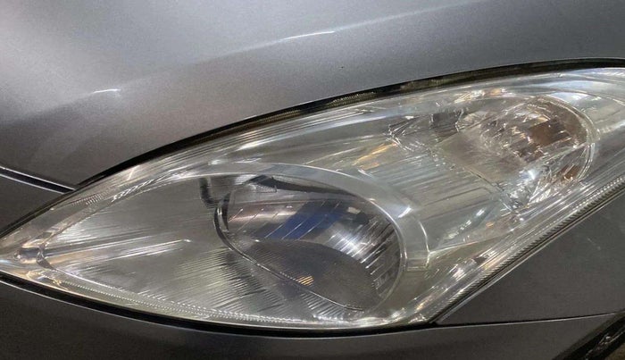 2014 Maruti Swift ZDI, Diesel, Manual, 96,215 km, Left headlight - Minor scratches