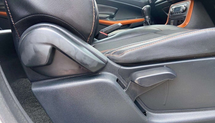 2018 Ford Ecosport TITANIUM 1.5L SPORTS(SUNROOF) DIESEL, Diesel, Manual, 89,688 km, Driver Side Adjustment Panel
