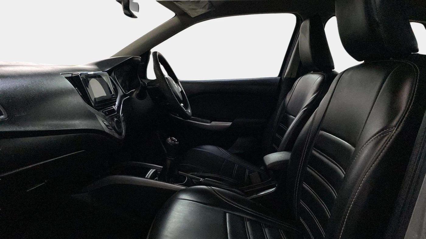 2022 Maruti Baleno ZETA PETROL 1.2, Petrol, Manual, 20,753 km, Right Side Front Door Cabin