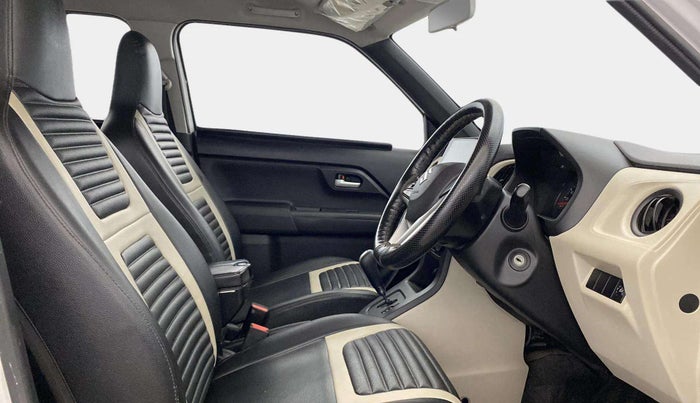 2019 Maruti New Wagon-R VXI (O) 1.2 AMT, Petrol, Automatic, 40,757 km, Right Side Front Door Cabin