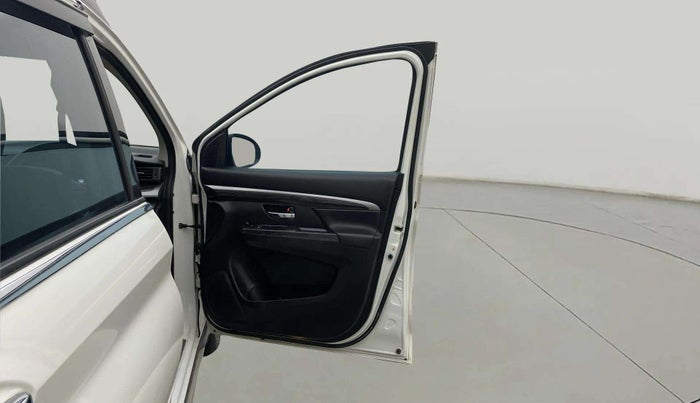 2023 Maruti XL6 ALPHA PLUS MT, Petrol, Manual, 63,972 km, RHS Front Door