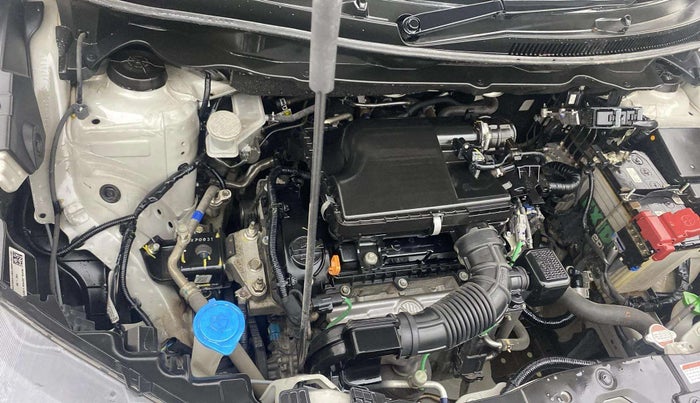 2023 Maruti XL6 ALPHA PLUS MT, Petrol, Manual, 63,972 km, Engine View - Right