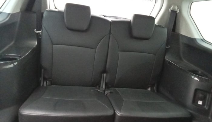 2023 Maruti XL6 ALPHA PLUS MT, Petrol, Manual, 63,972 km, Third Seat Row ( optional )