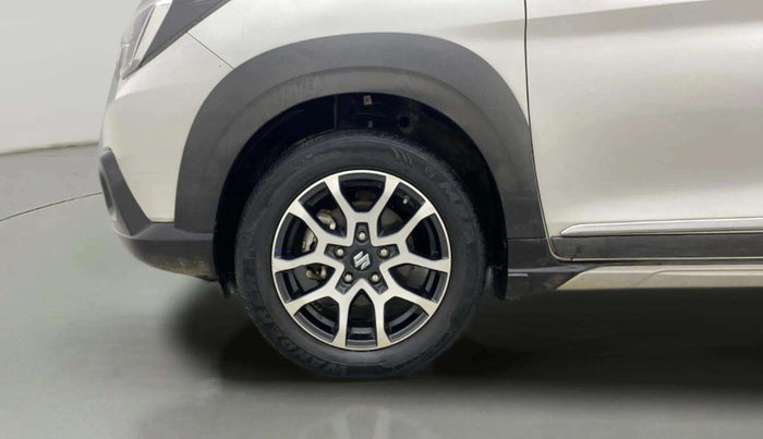 2023 Maruti XL6 ALPHA PLUS MT, Petrol, Manual, 63,972 km, Left Front Wheel