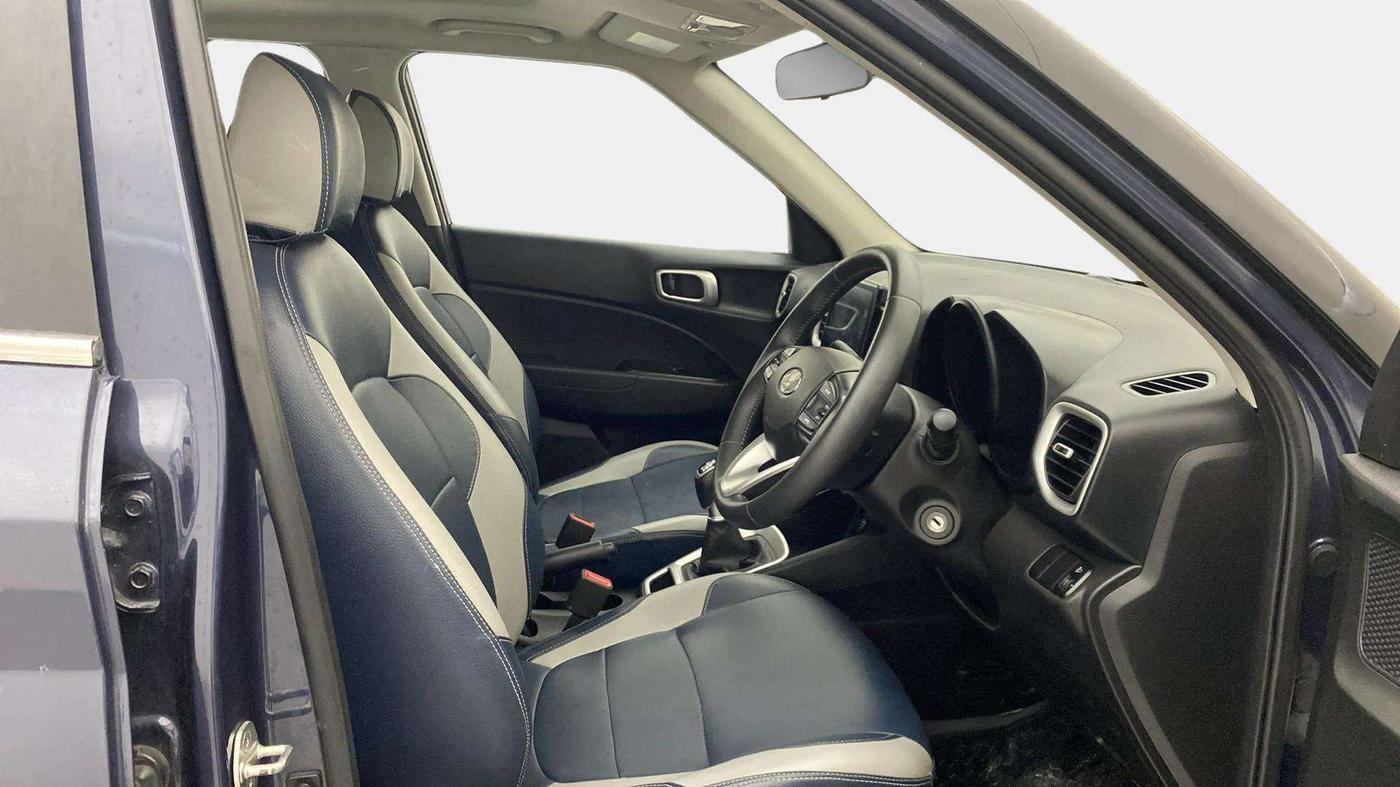 2021 Hyundai VENUE SX 1.0 TURBO, Petrol, Manual, 41,654 km, Right Side Front Door Cabin