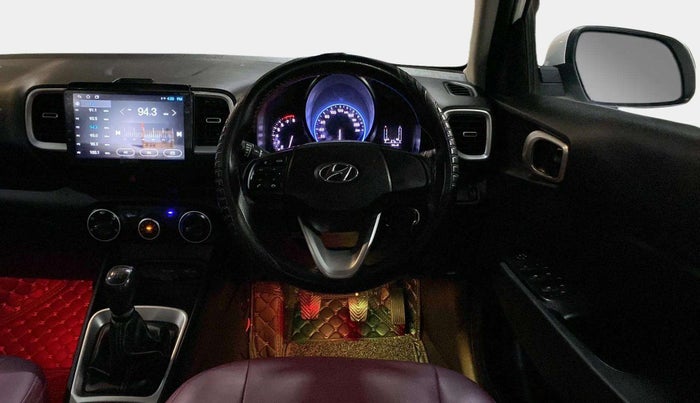2022 Hyundai VENUE S 1.2, Petrol, Manual, 36,120 km, Steering Wheel Close Up