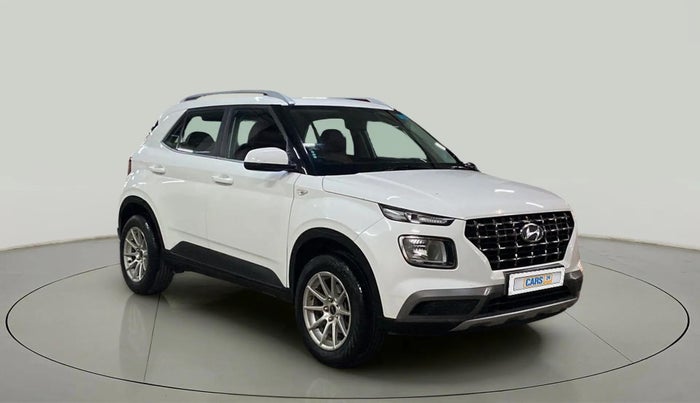 2022 Hyundai VENUE S 1.2, Petrol, Manual, 36,120 km, Right Front Diagonal