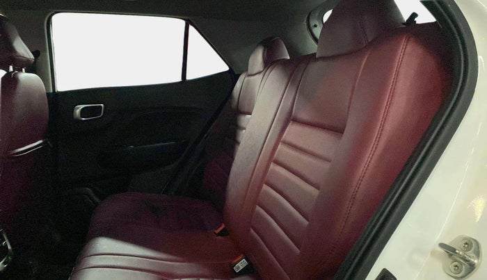2022 Hyundai VENUE S 1.2, Petrol, Manual, 36,120 km, Right Side Rear Door Cabin