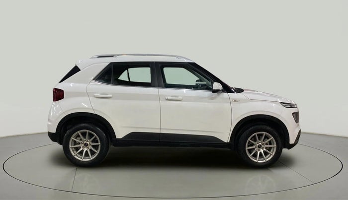 2022 Hyundai VENUE S 1.2, Petrol, Manual, 36,120 km, Right Side View