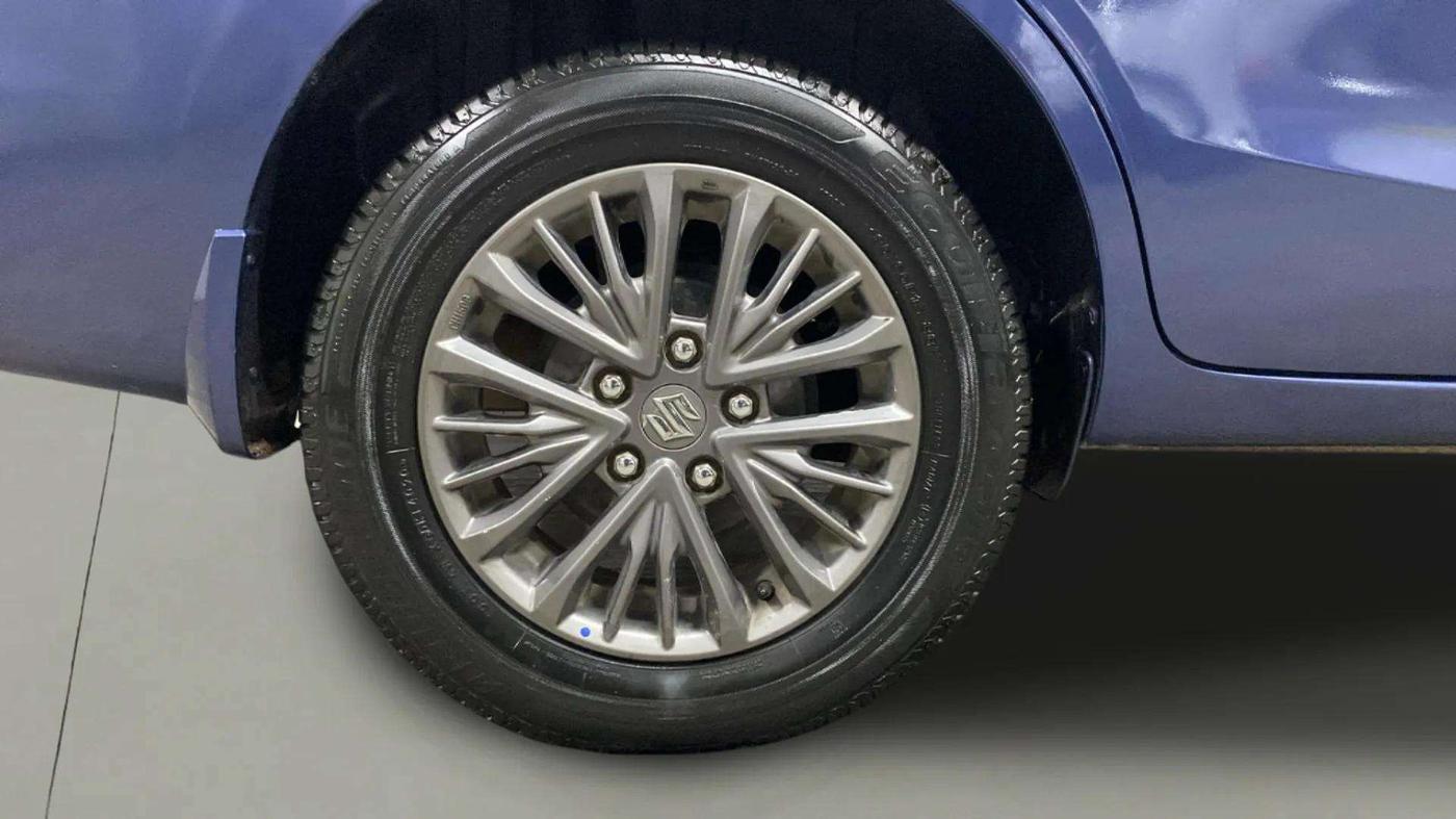2020 Maruti Ertiga ZXI+ SHVS, Petrol, Manual, 41,006 km, Right Rear Wheel