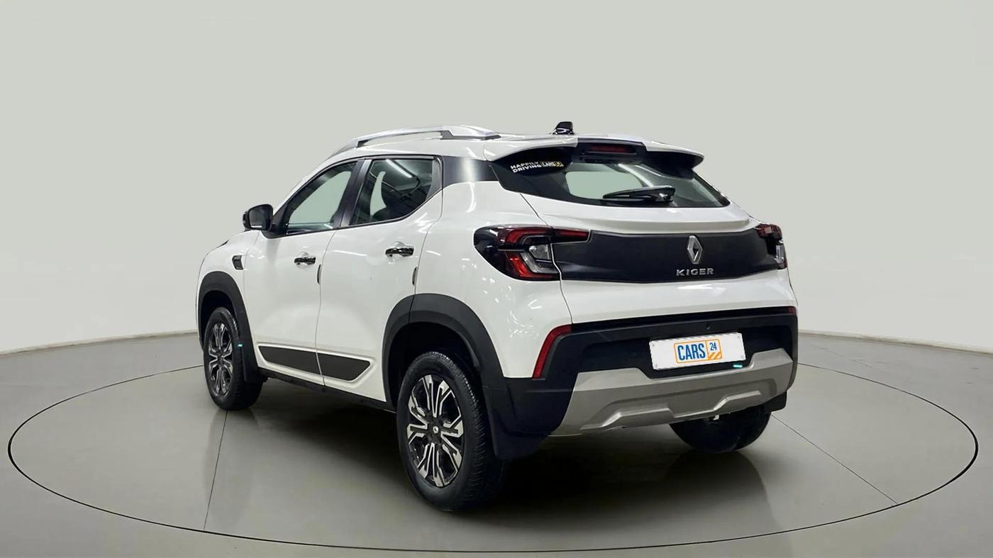 2023 Renault Kiger RXZ AMT, Petrol, Automatic, 5,431 km, Left Back Diagonal