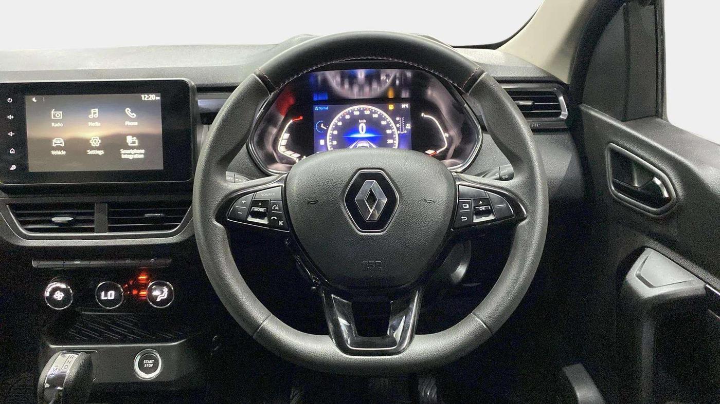 2023 Renault Kiger RXZ AMT, Petrol, Automatic, 5,431 km, Steering Wheel Close Up