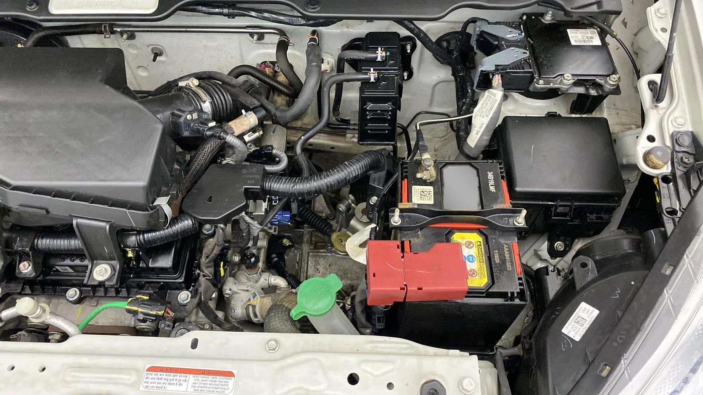 2023 Maruti Alto K10 VXI, Petrol, Manual, 27,584 km, Engine View - Left