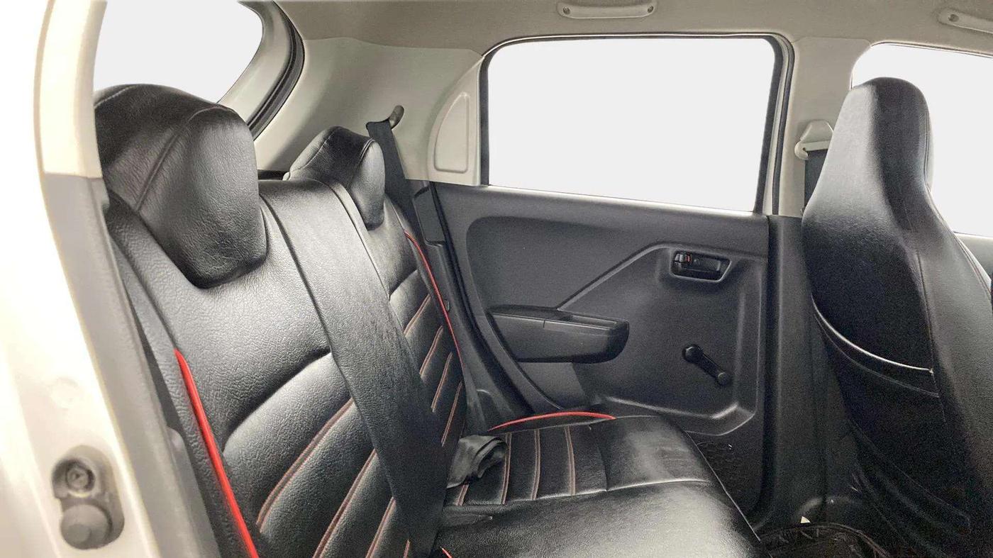 2023 Maruti Alto K10 VXI, Petrol, Manual, 27,584 km, Right Side Rear Door Cabin