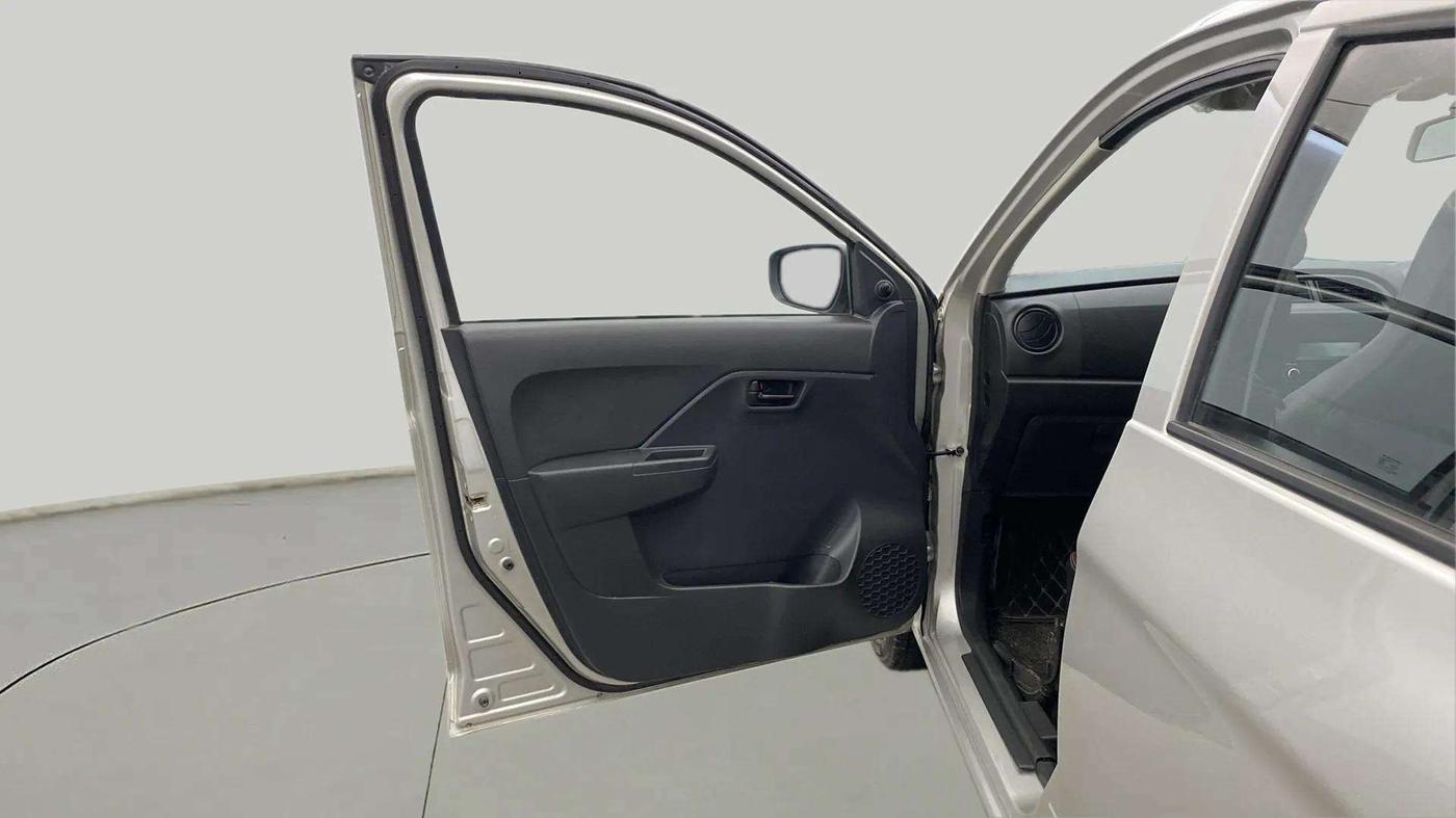 2023 Maruti Alto K10 VXI, Petrol, Manual, 27,584 km, LHS Front Door