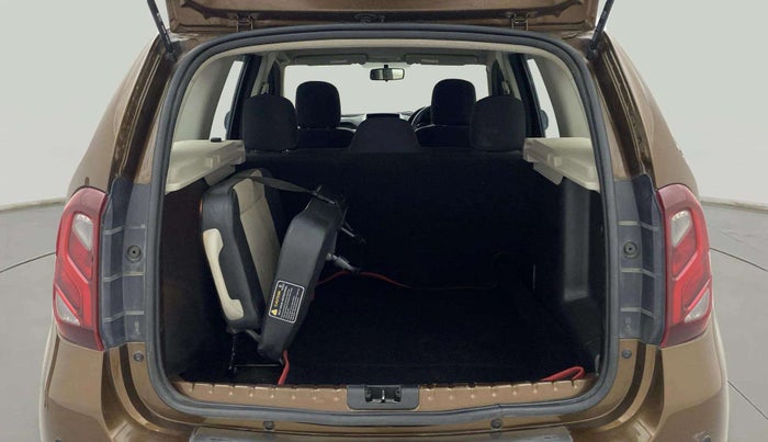 2017 Renault Duster RXS CVT, Petrol, Automatic, 24,821 km, Boot Inside