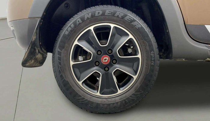 2017 Renault Duster RXS CVT, Petrol, Automatic, 24,821 km, Right Rear Wheel