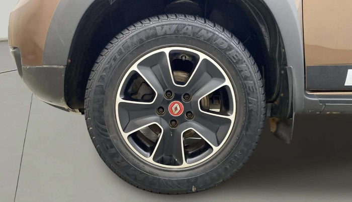 2017 Renault Duster RXS CVT, Petrol, Automatic, 24,821 km, Left Front Wheel