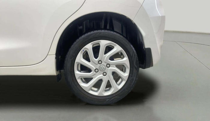 2022 Maruti Baleno ZETA PETROL 1.2, Petrol, Manual, 27,999 km, Left Rear Wheel