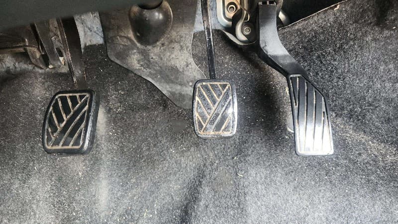 2012 Maruti Swift VXI, Petrol, Manual, 95,786 km, Pedals