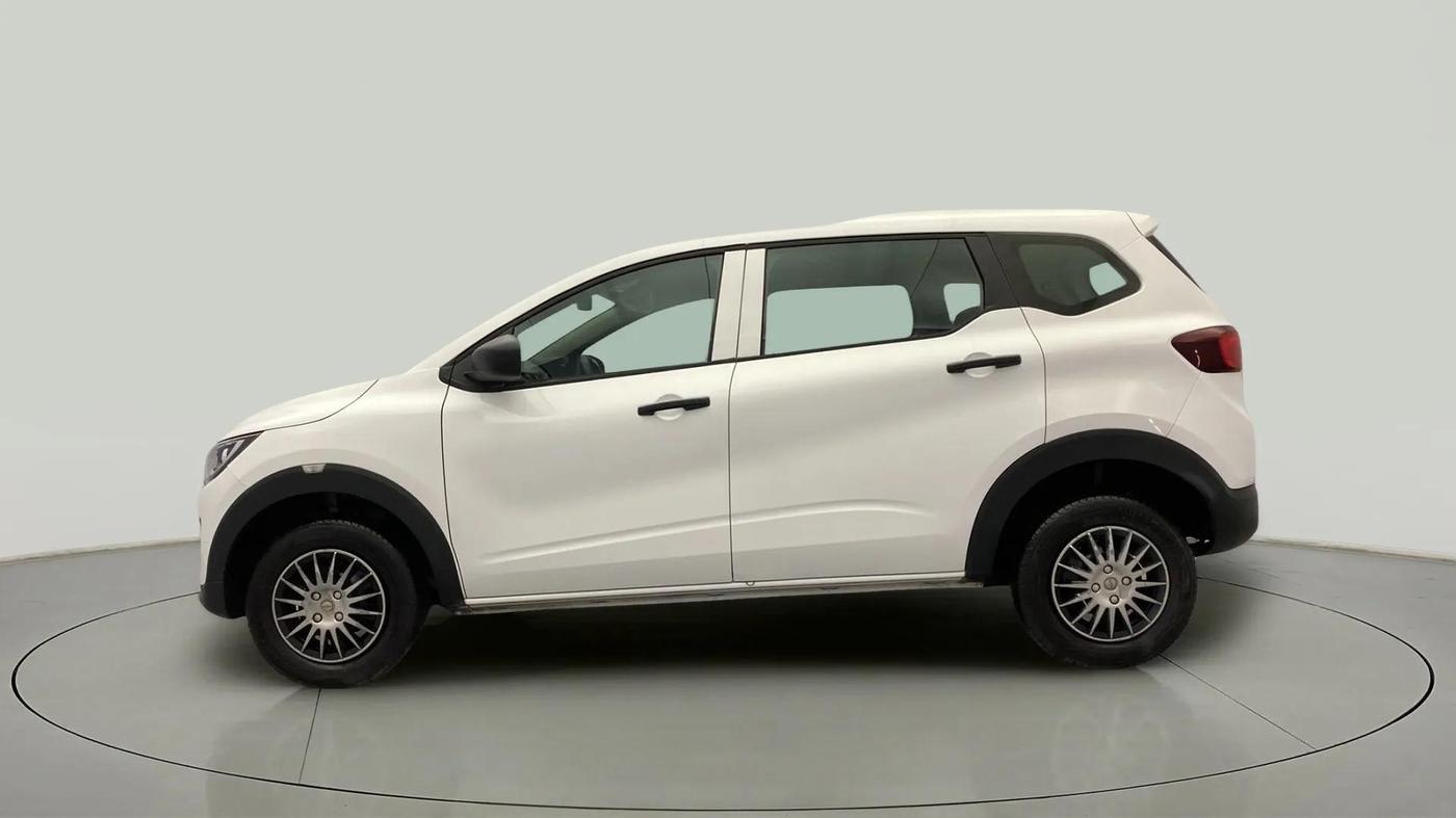 2022 Renault TRIBER RXE MT, Petrol, Manual, 18,850 km, Left Side