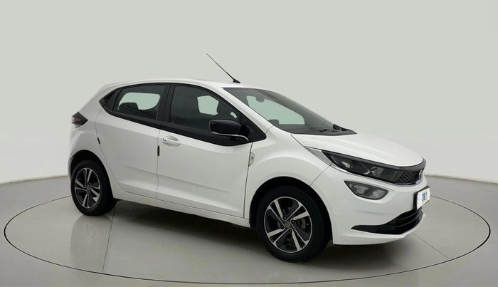 2023 Tata ALTROZ XZ DIESEL, Diesel, Manual, 55,101 km, Right Front Diagonal