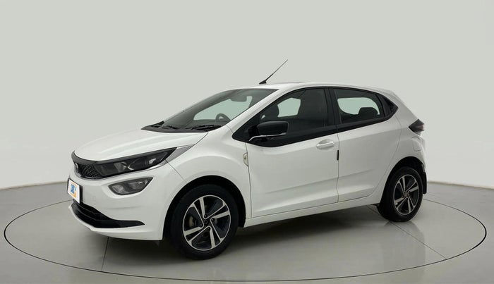 2023 Tata ALTROZ XZ DIESEL, Diesel, Manual, 55,101 km, Left Front Diagonal