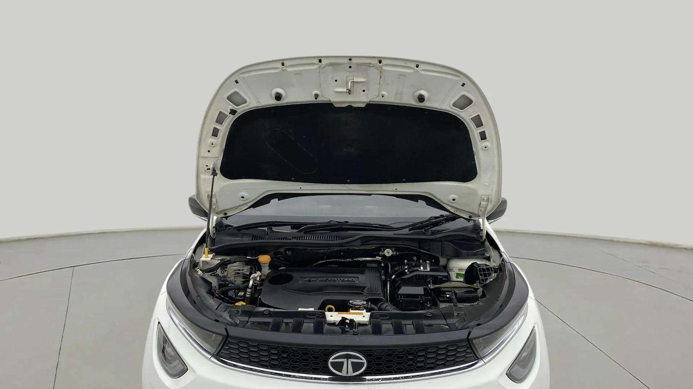 2023 Tata ALTROZ XZ DIESEL, Diesel, Manual, 55,294 km, Open Bonet