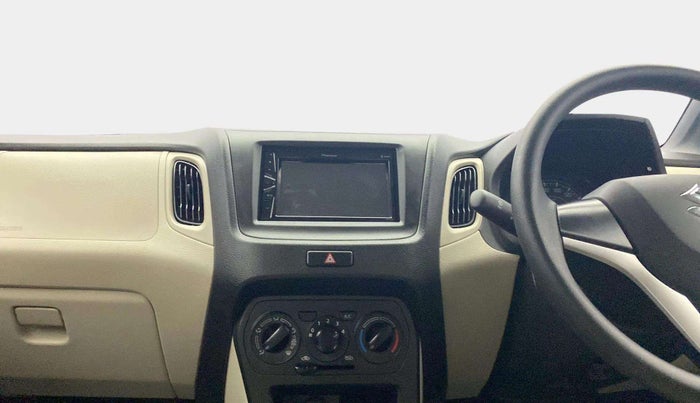 2023 Maruti New Wagon-R VXI 1.0 AMT, Petrol, Automatic, 1,265 km, Air Conditioner