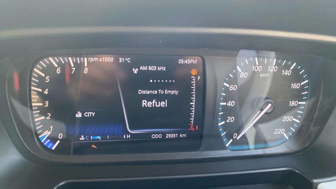 2022 Tata PUNCH CREATIVE  MT, Petrol, Manual, 29,332 km, Odometer Image