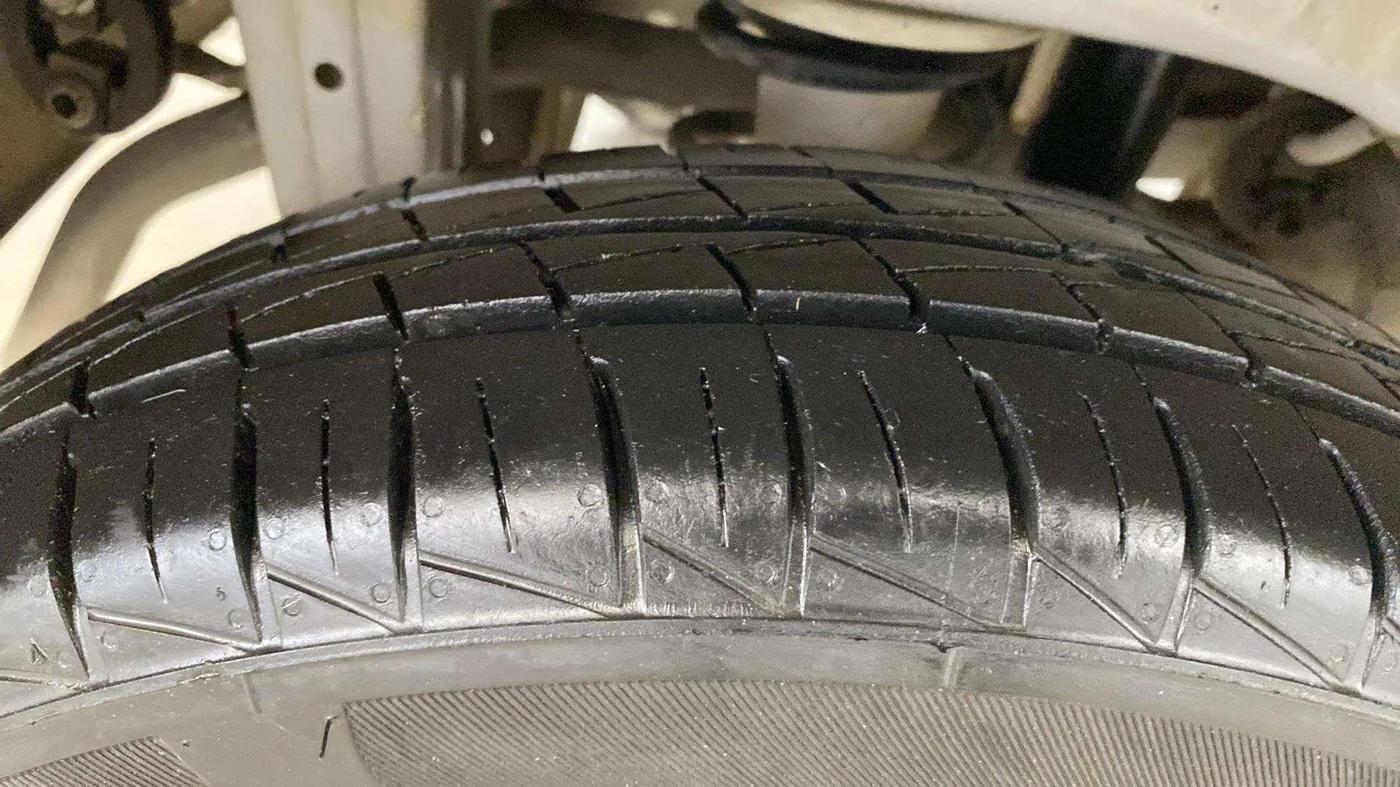 2022 Maruti Alto VXI, Petrol, Manual, 21,437 km, Left Rear Tyre Tread