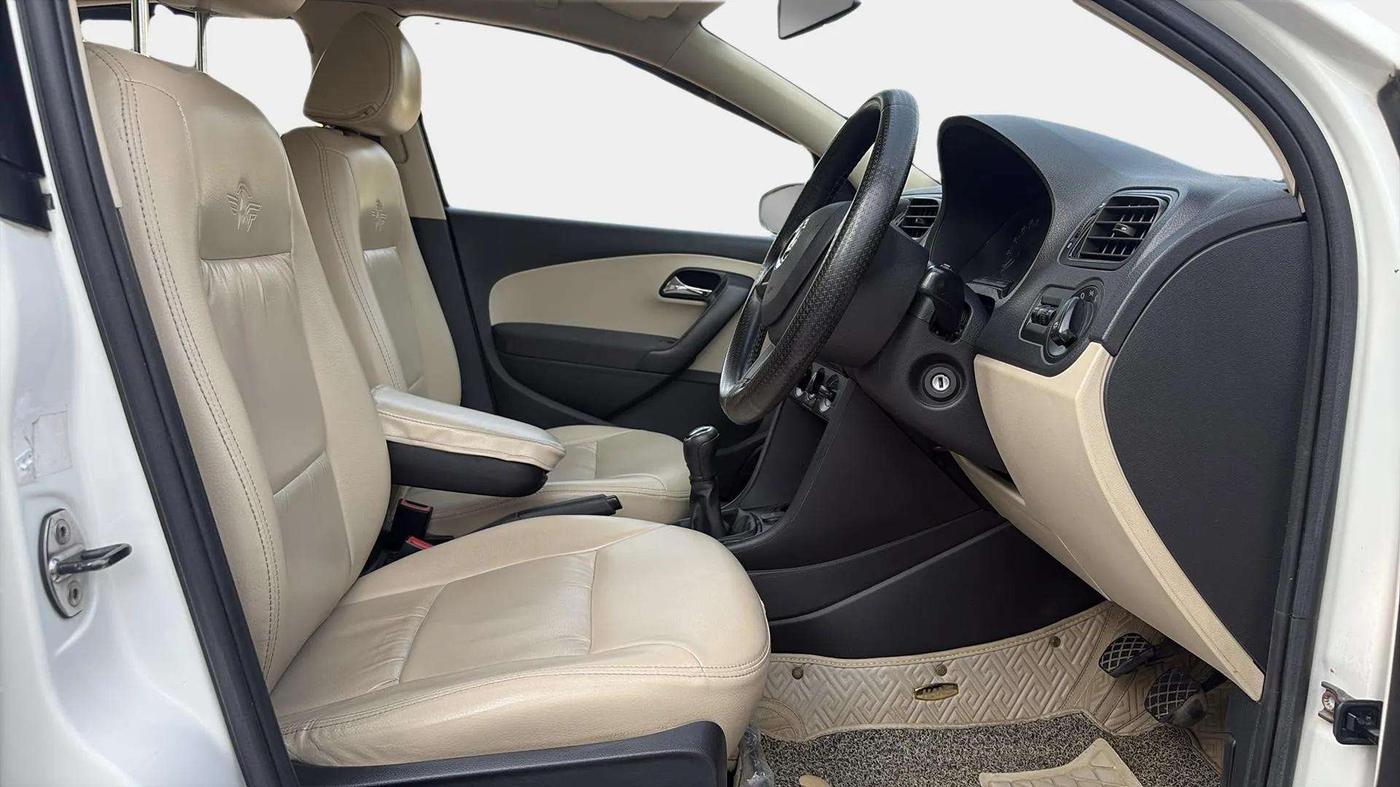 2020 Skoda Rapid 1.5 TDI CR ACTIVE, Diesel, Manual, 90,022 km, Right Side Front Door Cabin