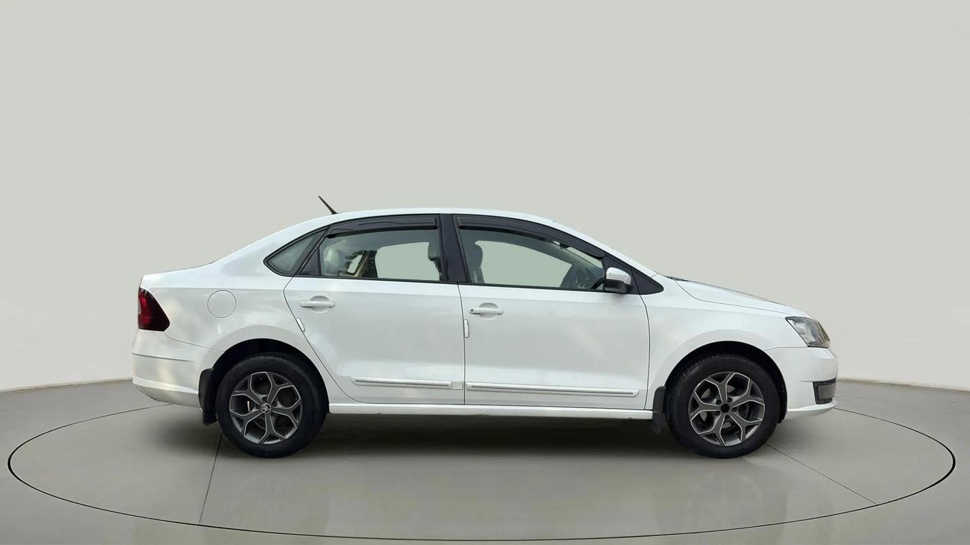 2020 Skoda Rapid 1.5 TDI CR ACTIVE, Diesel, Manual, 90,022 km, Right Side View