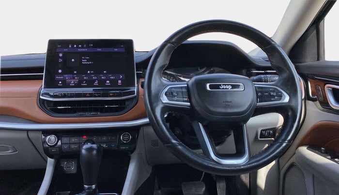 2022 Jeep Compass LIMITED (O) 1.4 PETROL DCT, Petrol, Automatic, 44,999 km, Steering Wheel Close Up