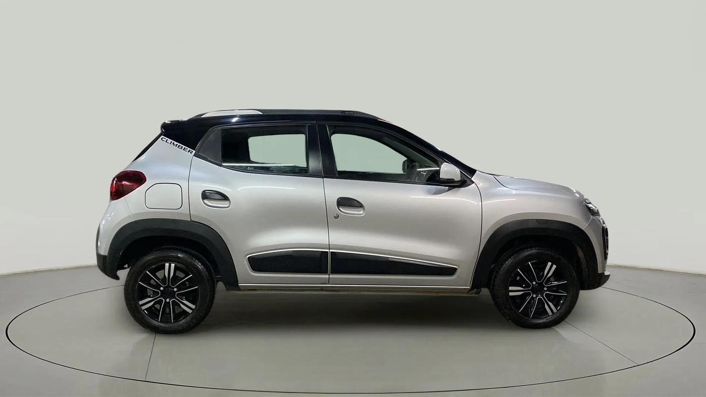 2024 Renault Kwid CLIMBER 1.0 (O) DUAL TONE, Petrol, Manual, 5,608 km, Right Side View