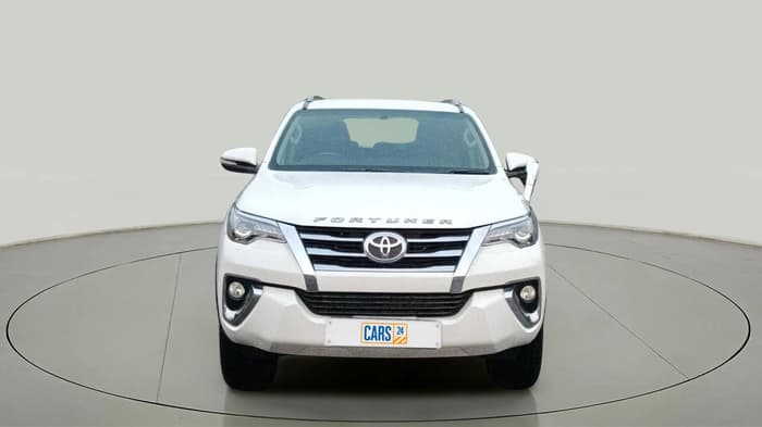 2017 Toyota Fortuner 2.8 4X2 AT, Diesel, Automatic, 91,162 km, Front