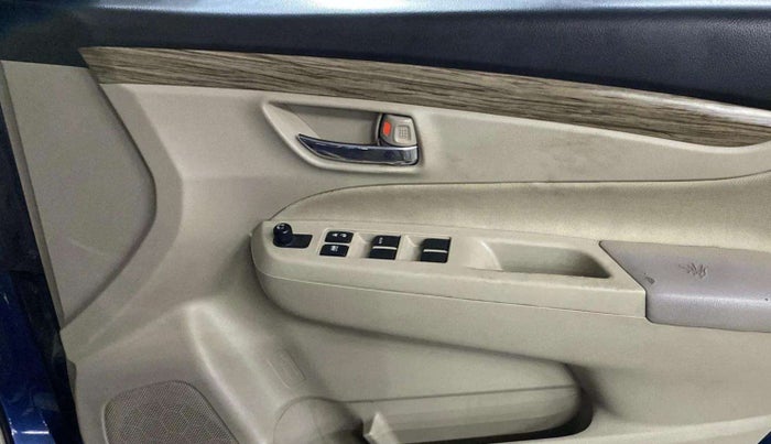 2018 Maruti Ciaz DELTA AT 1.5 SHVS PETROL, Petrol, Automatic, 76,907 km, Driver Side Door Panels Control