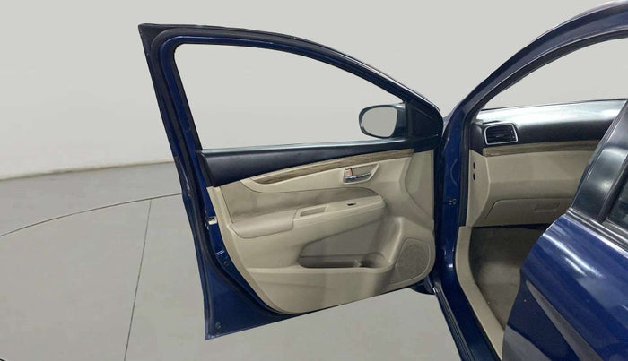 2018 Maruti Ciaz DELTA AT 1.5 SHVS PETROL, Petrol, Automatic, 76,907 km, LHS Front Door