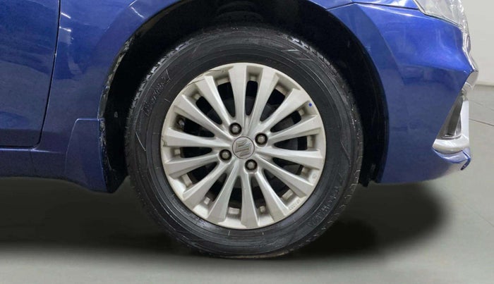 2018 Maruti Ciaz DELTA AT 1.5 SHVS PETROL, Petrol, Automatic, 76,907 km, Right Front Wheel