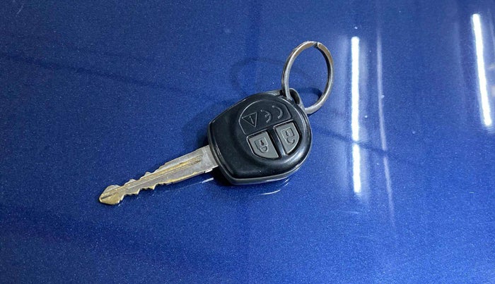 2018 Maruti Ciaz DELTA AT 1.5 SHVS PETROL, Petrol, Automatic, 76,907 km, Key Close Up