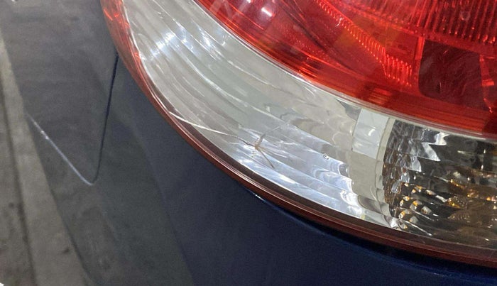 2018 Maruti Ciaz DELTA AT 1.5 SHVS PETROL, Petrol, Automatic, 76,907 km, Left tail light - Minor damage