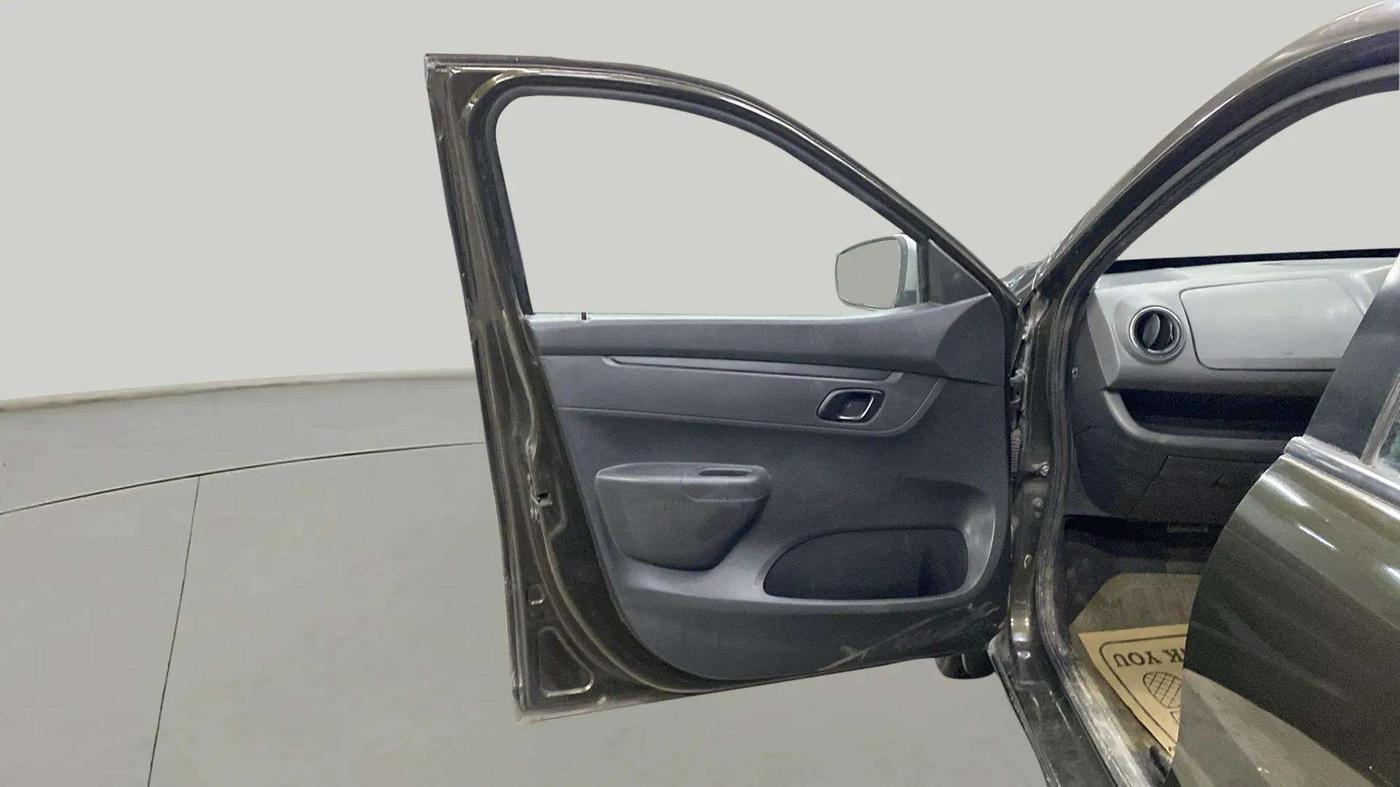 2016 Renault Kwid RXT 1.0, Petrol, Manual, 37,005 km, LHS Front Door