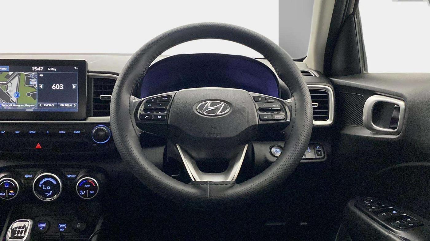 2019 Hyundai VENUE SX(O) 1.4 CRDI, Diesel, Manual, 56,472 km, Steering Wheel Close Up