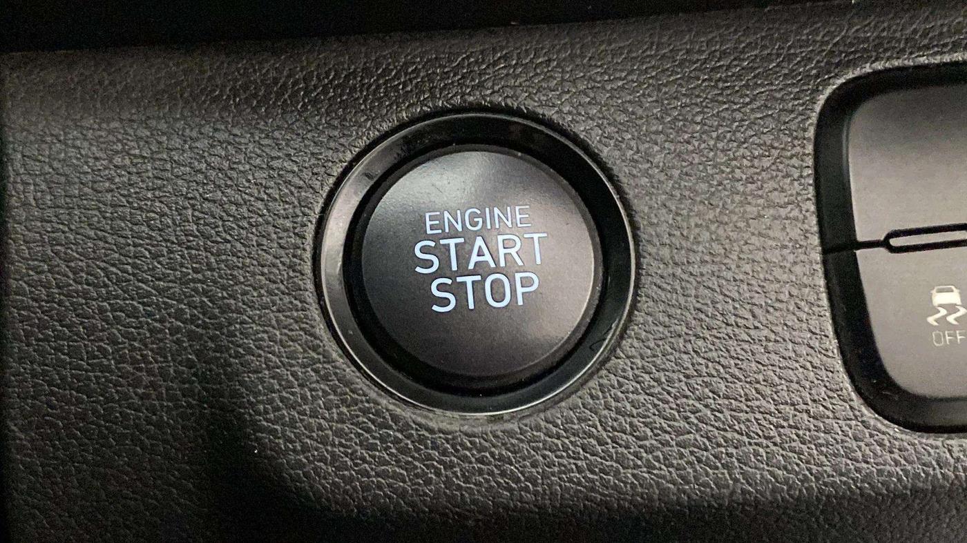2019 Hyundai VENUE SX(O) 1.4 CRDI, Diesel, Manual, 56,472 km, Keyless Start/ Stop Button