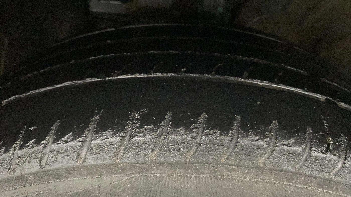 2019 Hyundai VENUE SX(O) 1.4 CRDI, Diesel, Manual, 56,472 km, Left Front Tyre Tread