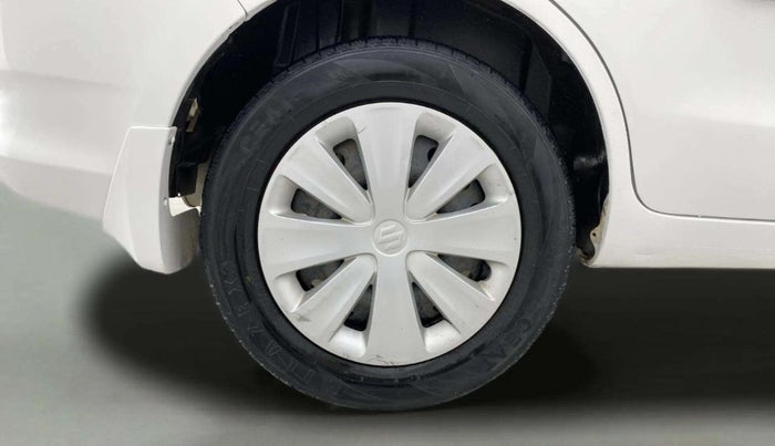 2016 Maruti Ertiga VXI, Petrol, Manual, 92,745 km, Right Rear Wheel