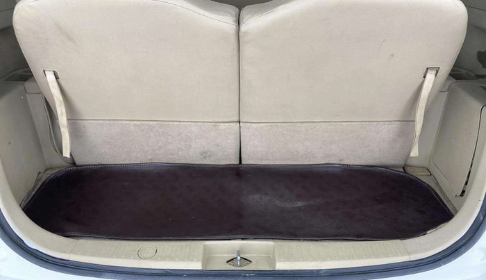 2016 Maruti Ertiga VXI, Petrol, Manual, 92,745 km, Boot Inside