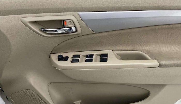 2016 Maruti Ertiga VXI, Petrol, Manual, 92,745 km, Driver Side Door Panels Control