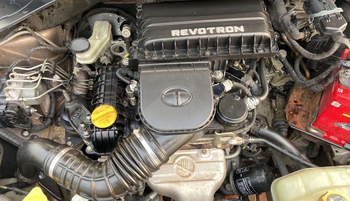2018 Tata Tiago XZA PETROL, Petrol, Automatic, 99,341 km, Open Bonet