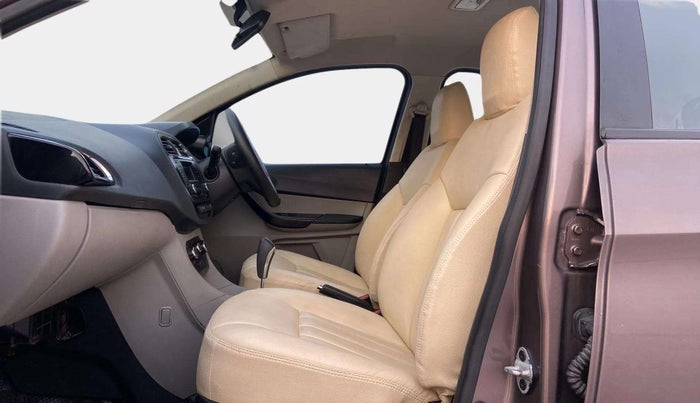 2018 Tata Tiago XZA PETROL, Petrol, Automatic, 99,341 km, Right Side Front Door Cabin